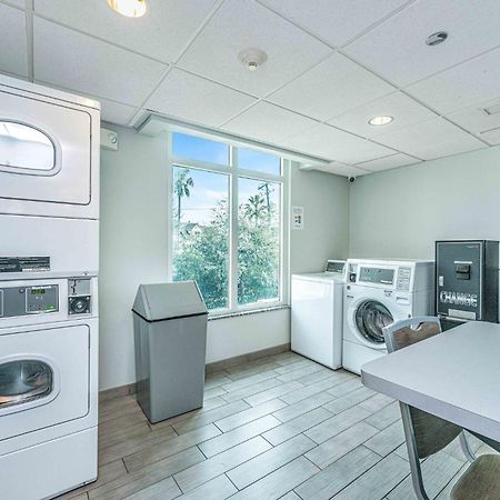 Holiday Inn Express & Suites Charleston Arpt-Conv Ctr Area By Ihg North Charleston Bagian luar foto