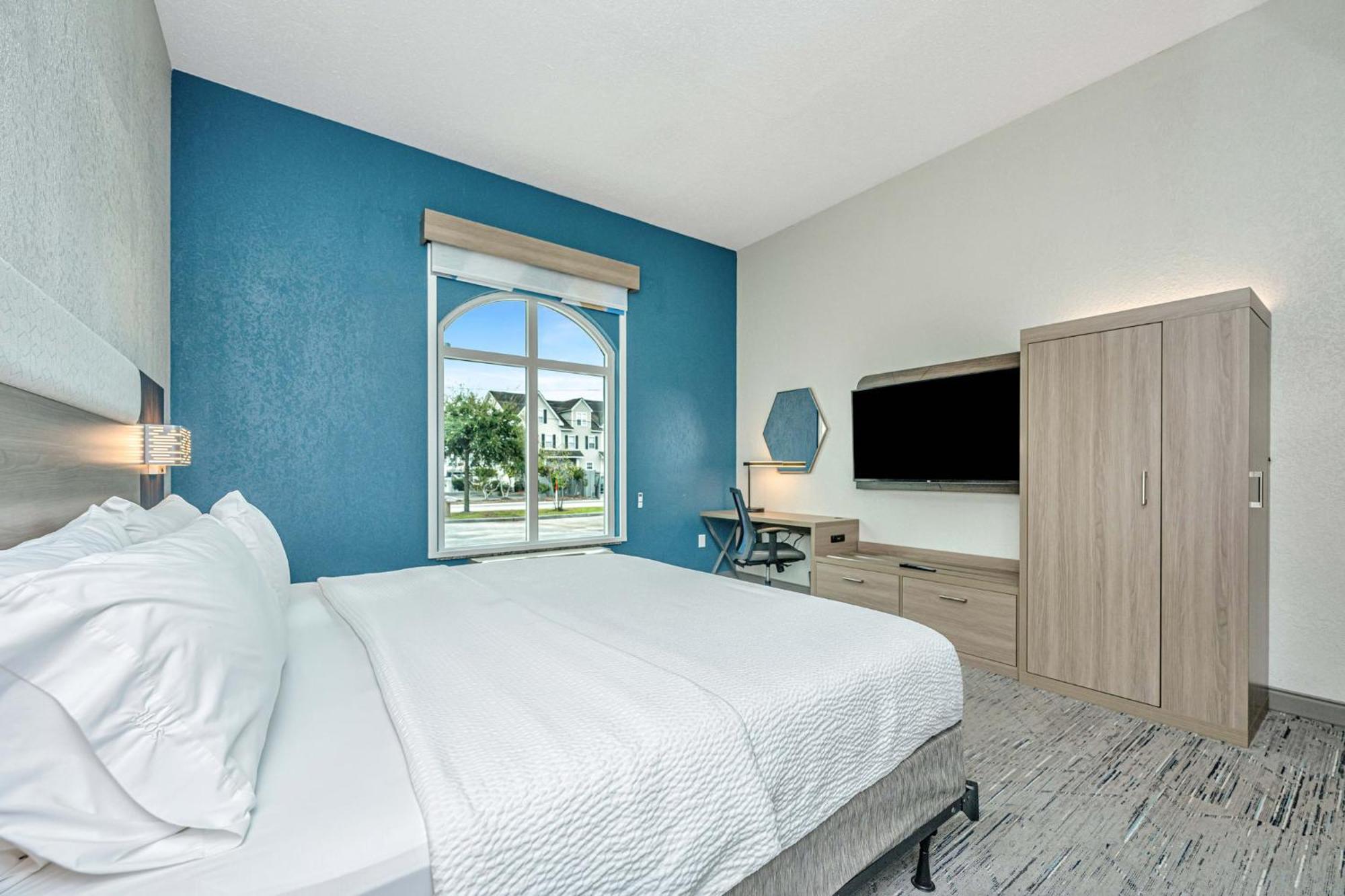 Holiday Inn Express & Suites Charleston Arpt-Conv Ctr Area By Ihg North Charleston Bagian luar foto