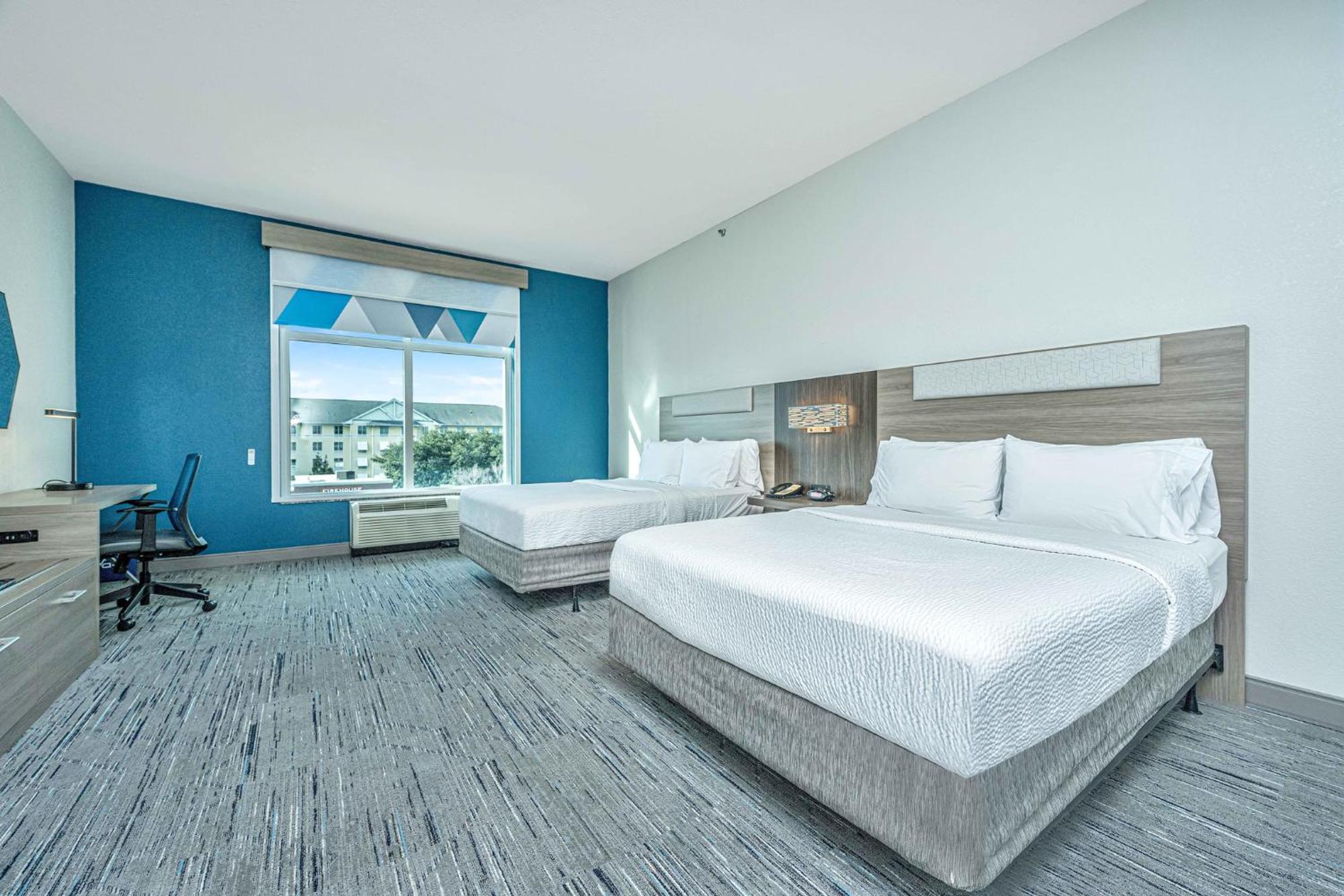 Holiday Inn Express & Suites Charleston Arpt-Conv Ctr Area By Ihg North Charleston Bagian luar foto