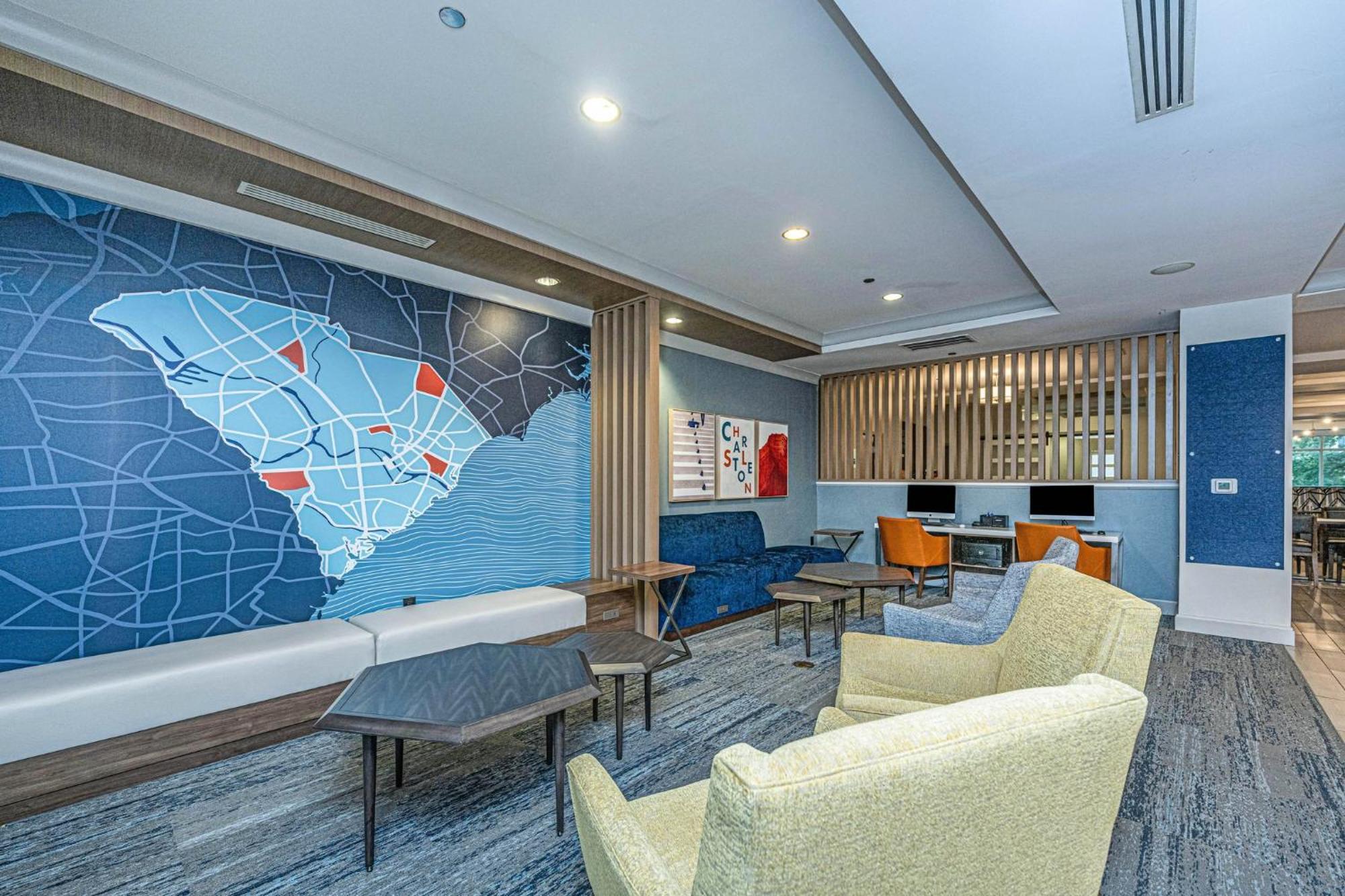 Holiday Inn Express & Suites Charleston Arpt-Conv Ctr Area By Ihg North Charleston Bagian luar foto